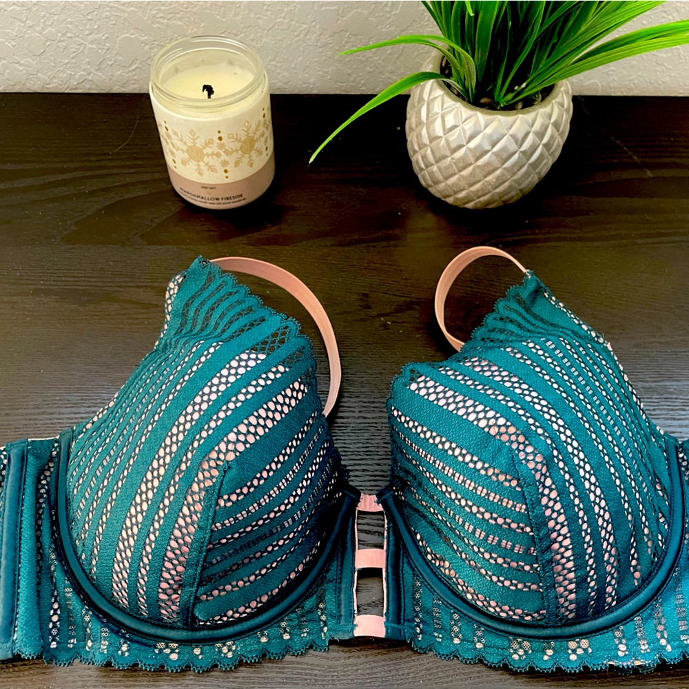 Victoria’s Secret Bra. New